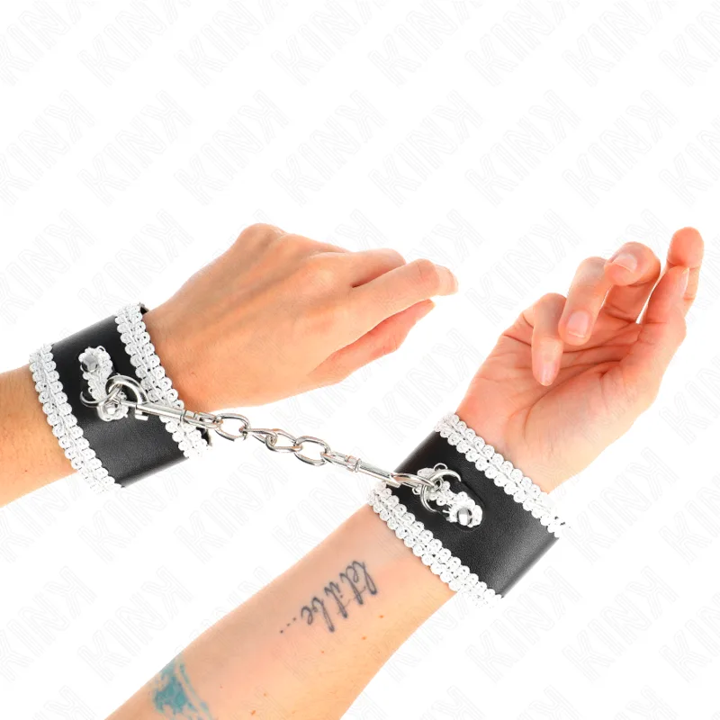 Kink - Pulso Preto com Renda Decorada Branca Ajsuável 20-23 cm X 5,5 cm