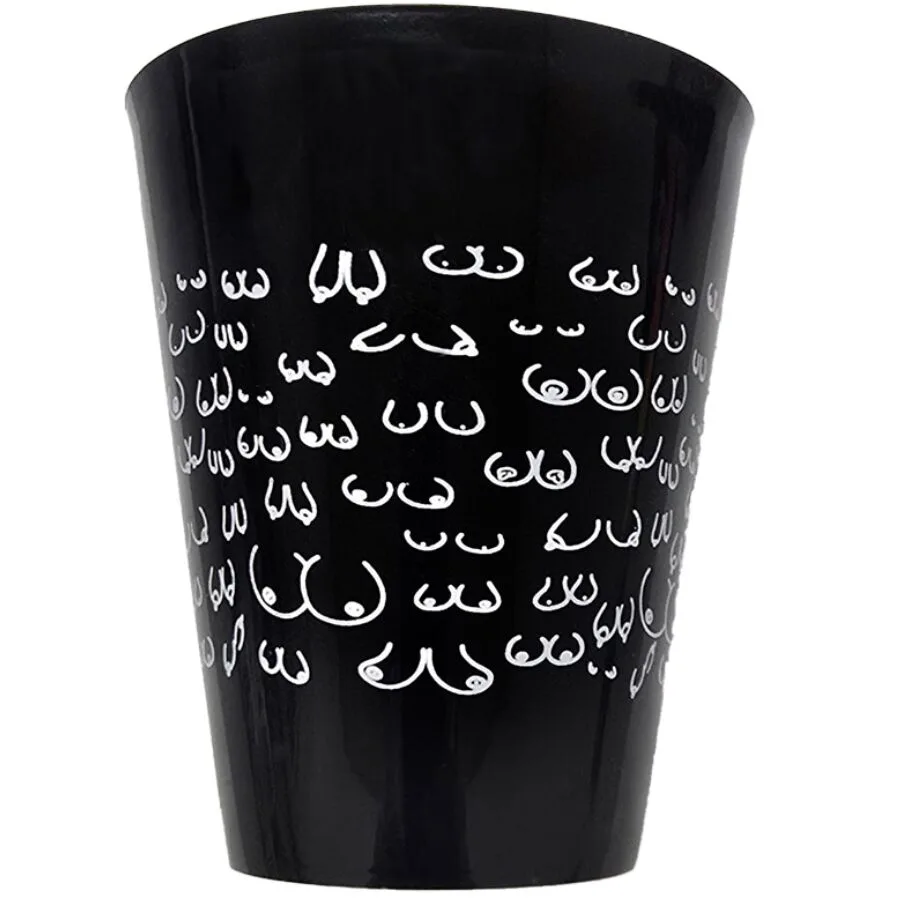 Diablo Picante - Black Cup 500 ml with White Boobs