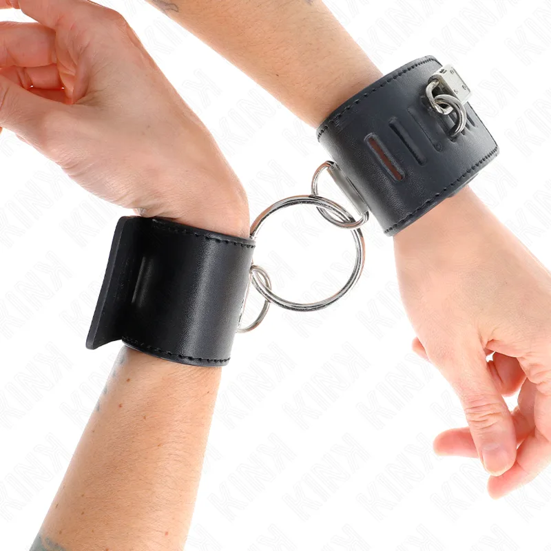 Kink - Pulso Fixo com Anel e Fechamento de Cadeado Preto Ajustável 16-23 cm X 5,5 cm